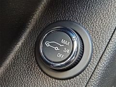 Used 2020  Chevrolet Traverse 4d SUV FWD LT Cloth w&sol;1LT at CarloanExpress&period;Com near Hampton&comma; VA