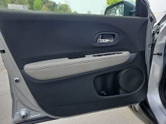 Used 2020  Honda HR-V 4d SUV FWD LX at CarloanExpress&period;Com near Hampton&comma; VA