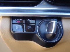 Used 2018  Porsche Panamera  at CarloanExpress.Com near Hampton, VA