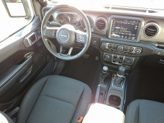 Used 2021  Jeep Wrangler Unlimited Willys 4x4 at CarloanExpress&period;Com near Hampton&comma; VA