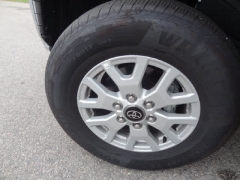 Used 2025  Toyota Tacoma 4WD Double Cab Bed &lpar;Natl&rpar; at CarloanExpress&period;Com near Hampton&comma; VA