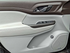 Used 2023  GMC Acadia FWD 4dr SLT at CarloanExpress&period;Com near Hampton&comma; VA