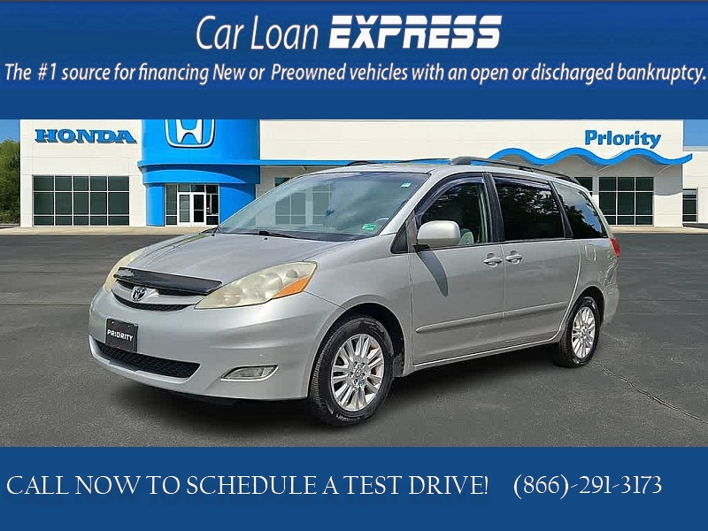 Used 2010  Toyota Sienna 5dr 7-Pass Van XLE FWD &lpar;Natl&rpar; at CarloanExpress&period;Com near Hampton&comma; VA