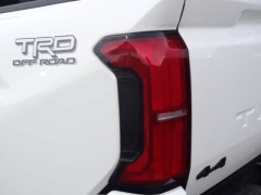 Used 2024  Toyota Tacoma 4WD Double Cab Bed &lpar;Natl&rpar; at CarloanExpress&period;Com near Hampton&comma; VA