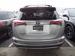 Used 2018  Toyota RAV4 AWD &lpar;Natl&rpar; at CarloanExpress&period;Com near Hampton&comma; VA