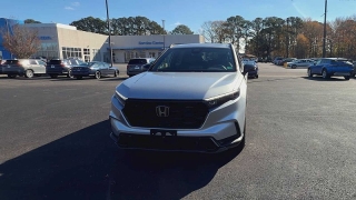 Used 2025  Honda CR-V Hybrid Sport-L FWD at CarloanExpress.Com near Hampton, VA