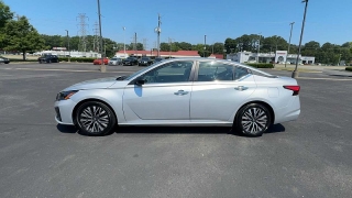 Used 2024  Nissan Altima 2&period;5 SV Sedan at CarloanExpress&period;Com near Hampton&comma; VA