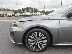 Used 2025  Nissan Altima SV FWD at CarloanExpress&period;Com near Hampton&comma; VA