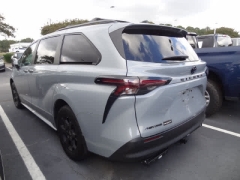 Used 2025  Toyota Sienna AWD 7-Passenger &lpar;Natl&rpar; at CarloanExpress&period;Com near Hampton&comma; VA