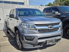 Used 2020  Chevrolet Colorado 2WD Crew Cab WT at CarloanExpress&period;Com near Hampton&comma; VA