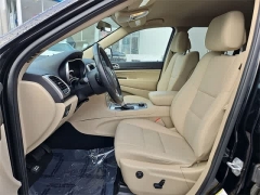 Used 2020  Jeep Grand Cherokee Laredo E 4x4 at CarloanExpress.Com near Hampton, VA