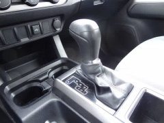Used 2023  Toyota Tacoma 2WD Double Cab 5' Bed I4 AT &lpar;Natl&rpar; at CarloanExpress&period;Com near Hampton&comma; VA
