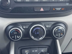 Used 2025  Hyundai Venue SEL IVT at CarloanExpress&period;Com near Hampton&comma; VA