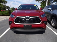 Used 2023  Toyota Highlander FWD &lpar;Natl&rpar; at CarloanExpress&period;Com near Hampton&comma; VA