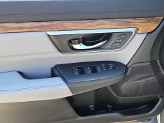 Used 2017  Honda CR-V 4d SUV AWD Touring at CarloanExpress&period;Com near Hampton&comma; VA
