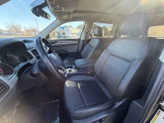 Used 2021  Volkswagen Atlas 3.6L V6 SE w/Technology R-Line 4MOTION at CarloanExpress.Com near Hampton, VA