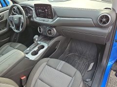 Used 2025  Chevrolet Blazer FWD 4dr LT w&sol;2LT at CarloanExpress&period;Com near Hampton&comma; VA