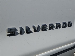 Used 2018  Chevrolet Silverado 1500 4WD Crew Cab 143.5" LT w/2LT at CarloanExpress.Com near Hampton, VA