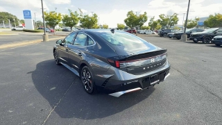 Used 2025  Hyundai Sonata SEL FWD at CarloanExpress&period;Com near Hampton&comma; VA