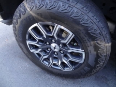 Used 2024  Chevrolet Colorado 4WD Crew Cab Z71 at CarloanExpress&period;Com near Hampton&comma; VA