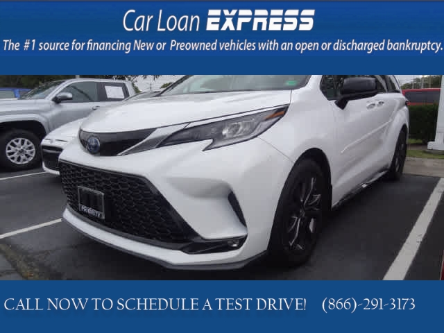 Used 2023  Toyota Sienna XSE FWD 7-Passenger &lpar;Natl&rpar; at CarloanExpress&period;Com near Hampton&comma; VA