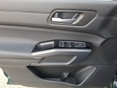 Used 2025  Nissan Pathfinder SL 4WD at CarloanExpress&period;Com near Hampton&comma; VA