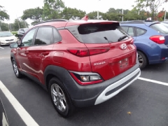 Used 2022  Hyundai Kona SEL Auto FWD at CarloanExpress&period;Com near Hampton&comma; VA
