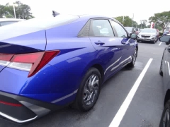 Used 2024  Hyundai Elantra SEL IVT at CarloanExpress&period;Com near Hampton&comma; VA