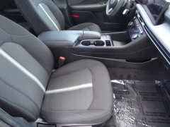 Used 2024  Hyundai Sonata SEL 2&period;5L AWD at CarloanExpress&period;Com near Hampton&comma; VA