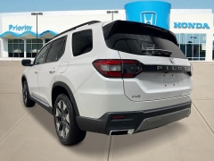 New 2026  Honda Pilot Touring AWD at CarloanExpress&period;Com near Hampton&comma; VA