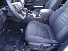 Used 2024  Toyota Tacoma 4WD Double Cab Bed &lpar;Natl&rpar; at CarloanExpress&period;Com near Hampton&comma; VA