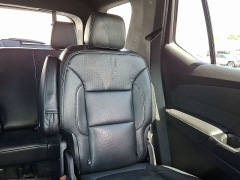Used 2023  Chevrolet Traverse FWD 4dr LT Cloth w&sol;1LT at CarloanExpress&period;Com near Hampton&comma; VA