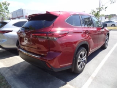 Used 2023  Toyota Highlander FWD &lpar;Natl&rpar; at CarloanExpress&period;Com near Hampton&comma; VA