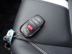 Used 2025  Toyota Camry &lpar;Natl&rpar; at CarloanExpress&period;Com near Hampton&comma; VA