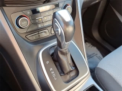 Used 2018  Ford C-MAX Hybrid 4d Hatchback SE at CarloanExpress&period;Com near Hampton&comma; VA