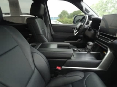 Used 2024  Toyota Tundra 4WD Platinum CrewMax 5&period;5ft Bed at CarloanExpress&period;Com near Hampton&comma; VA