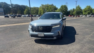 Used 2024  Honda Pilot Touring 2WD at CarloanExpress&period;Com near Hampton&comma; VA