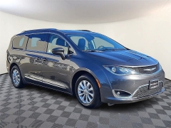Used 2019  Chrysler Pacifica Touring L FWD at CarloanExpress&period;Com near Hampton&comma; VA