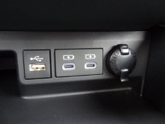 Used 2026  Toyota Highlander AWD &lpar;Natl&rpar; at CarloanExpress&period;Com near Hampton&comma; VA