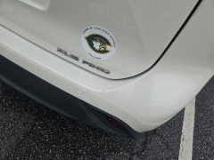 Used 2020  Toyota Highlander 4d SUV AWD XLE at CarloanExpress.Com near Hampton, VA