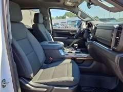 Used 2022  Chevrolet Silverado 1500 4WD Crew Cab 147" LT Trail Boss at CarloanExpress&period;Com near Hampton&comma; VA