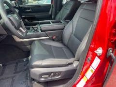 Used 2025  Toyota Tundra 4WD Limited CrewMax 5&period;5ft Bed at CarloanExpress&period;Com near Hampton&comma; VA