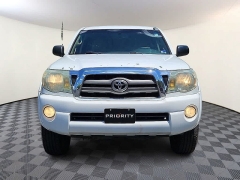 Used 2009  Toyota Tacoma 2WD D-Cab PreRunner Long Bed at CarloanExpress&period;Com near Hampton&comma; VA