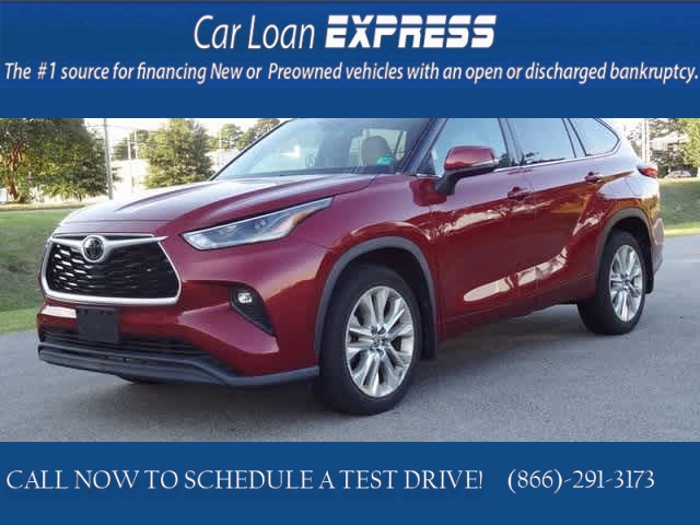 Used 2021  Toyota Highlander XLE AWD at CarloanExpress.Com near Hampton, VA