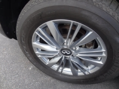 Used 2022  INFINITI QX80 LUXE AWD at CarloanExpress&period;Com near Hampton&comma; VA