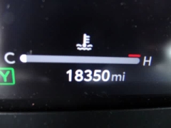 Used 2025  Toyota Crown AWD &lpar;Natl&rpar; at CarloanExpress&period;Com near Hampton&comma; VA