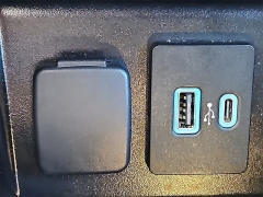 Used 2021  Ford Explorer XLT 4WD at CarloanExpress.Com near Hampton, VA