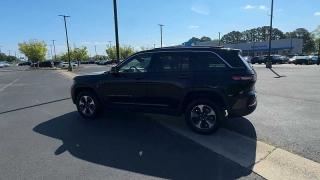 Used 2024  Jeep Grand Cherokee 4xe 4x4 at CarloanExpress&period;Com near Hampton&comma; VA