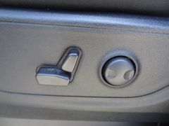 Used 2025  Ram 1500 Big Horn 4x4 Crew Cab 5'7" Box at CarloanExpress.Com near Hampton, VA