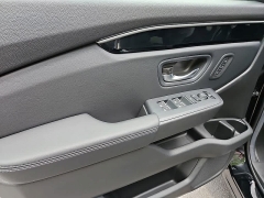 Used 2025  Honda Pilot AWD at CarloanExpress&period;Com near Hampton&comma; VA